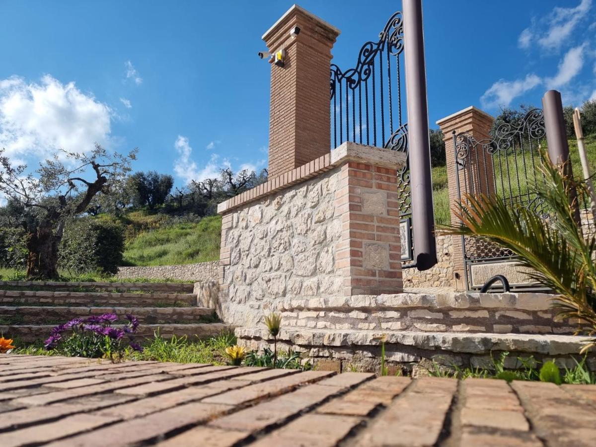 Casale Dei Priori Bed & Breakfast Rocca Massima ภายนอก รูปภาพ