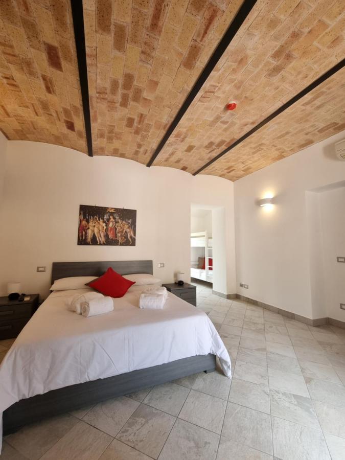 Casale Dei Priori Bed & Breakfast Rocca Massima ภายนอก รูปภาพ
