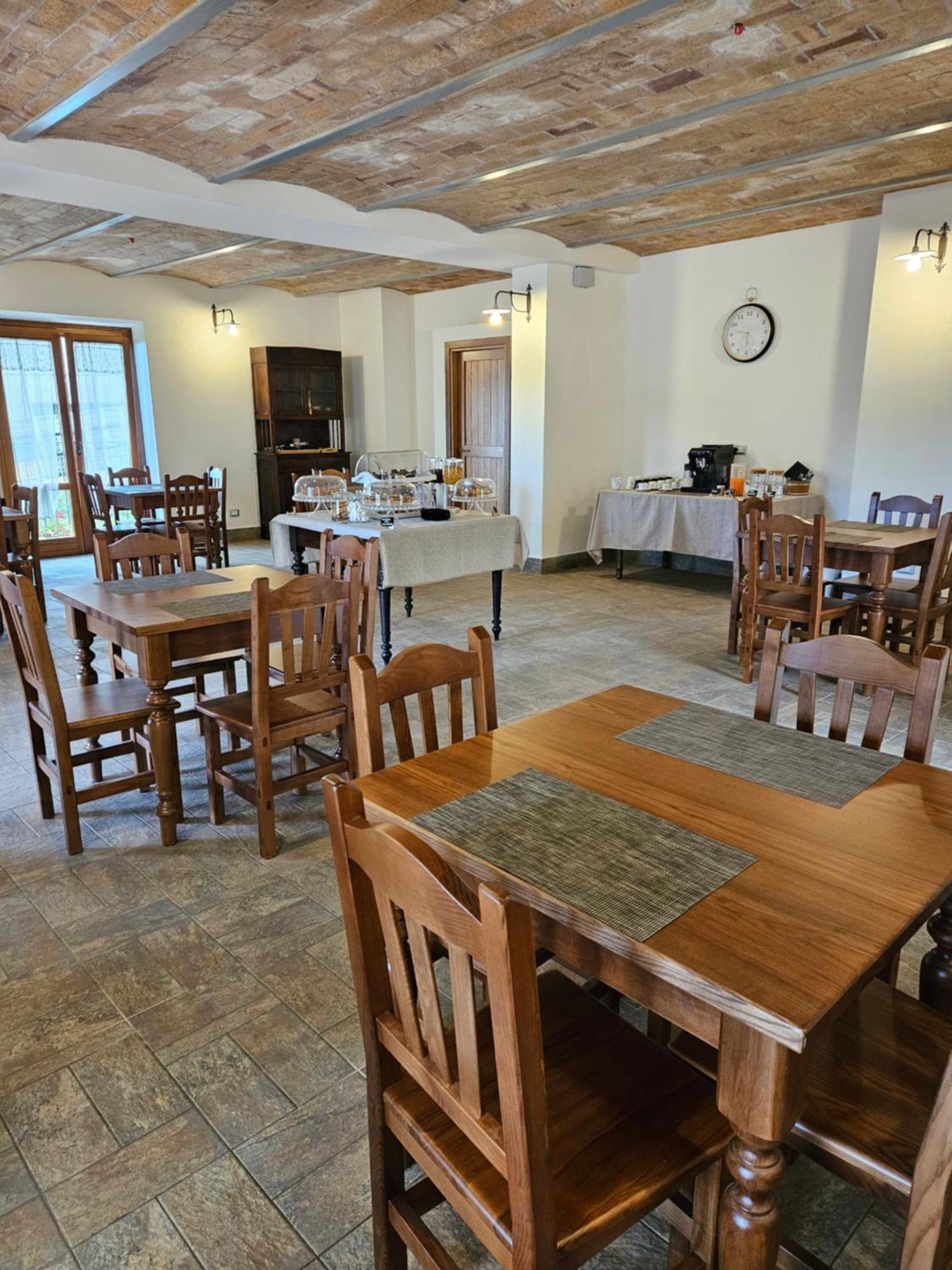Casale Dei Priori Bed & Breakfast Rocca Massima ภายนอก รูปภาพ