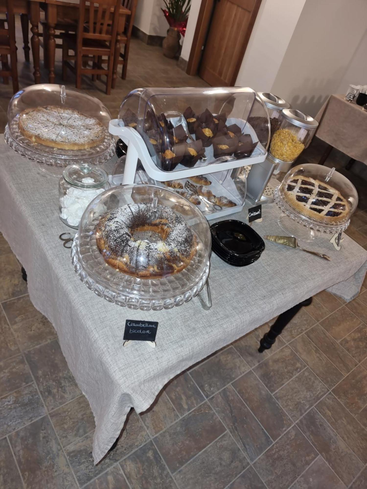 Casale Dei Priori Bed & Breakfast Rocca Massima ภายนอก รูปภาพ